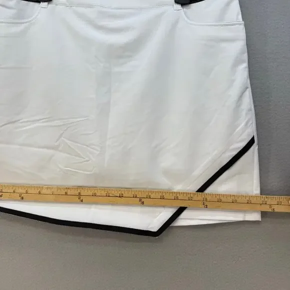 N'Vo by Lanctot Skort Women's 10 Size White Black Golf Skort Pickleball Golf EUC - Picture 13 of 13